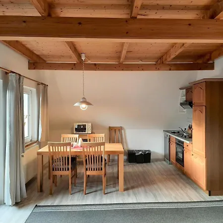 Ferienwohnung-stricker-typ-b-balkon-2-2 Lägenhet